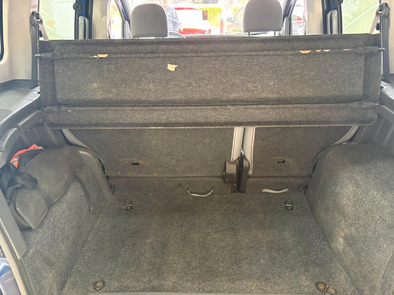 Peugeot Bipper Tepee 1.4 HDi 70CV Outdoor