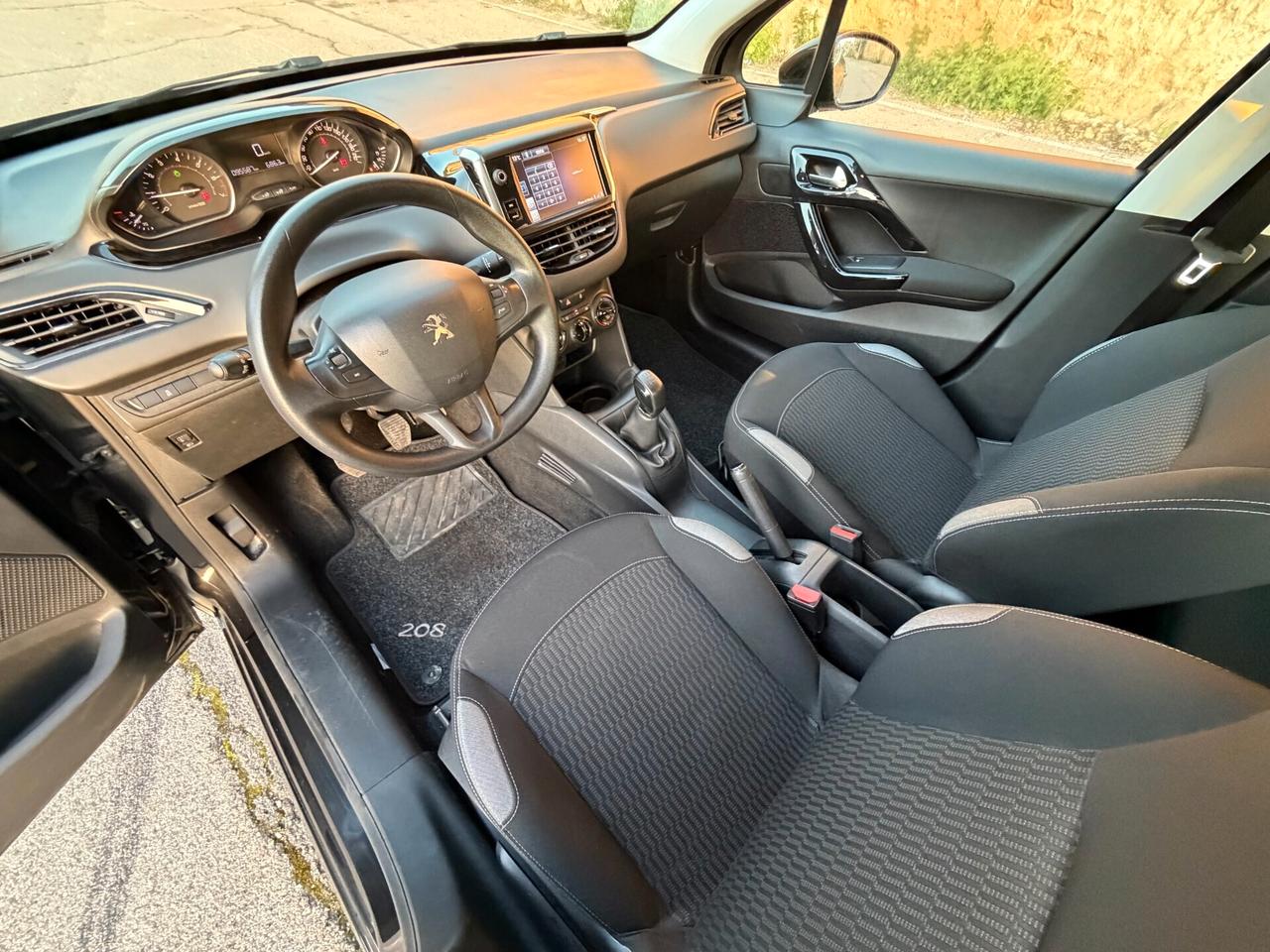 Peugeot 208 Active/1.0 68 CV/MOTORE REVISIONATO