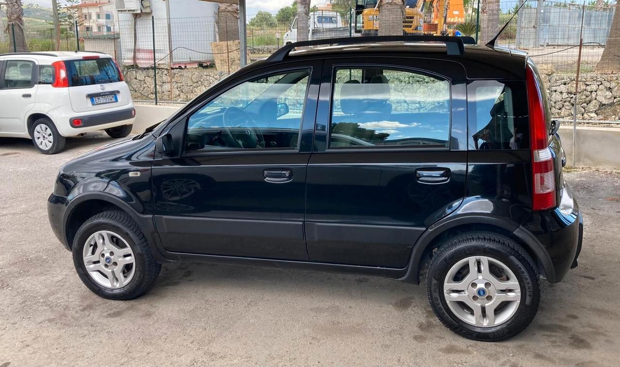 Fiat Panda 1.3 MJT 16V 4x4 Climbing