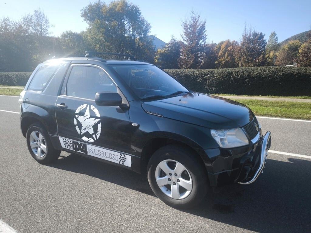 SUZUKI VITARA 4X4 BENZ/GPL- OK NEOPATENTATI