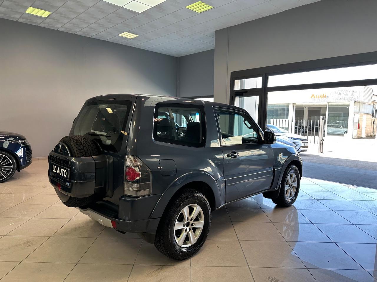 Mitsubishi Pajero 3.2 DI-D 16V 3p. Invite DPF