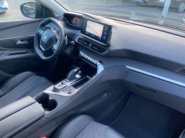 PEUGEOT 3008 BlueHDi 130 S&S EAT8 Allure