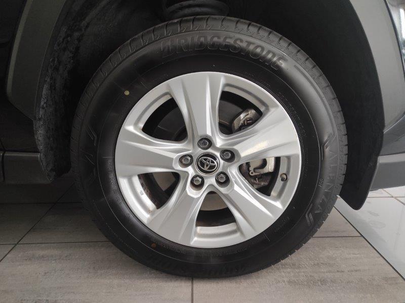 TOYOTA RAV4 5ª serie - RAV4 2.5 HV (218CV) E-CVT 2WD Business