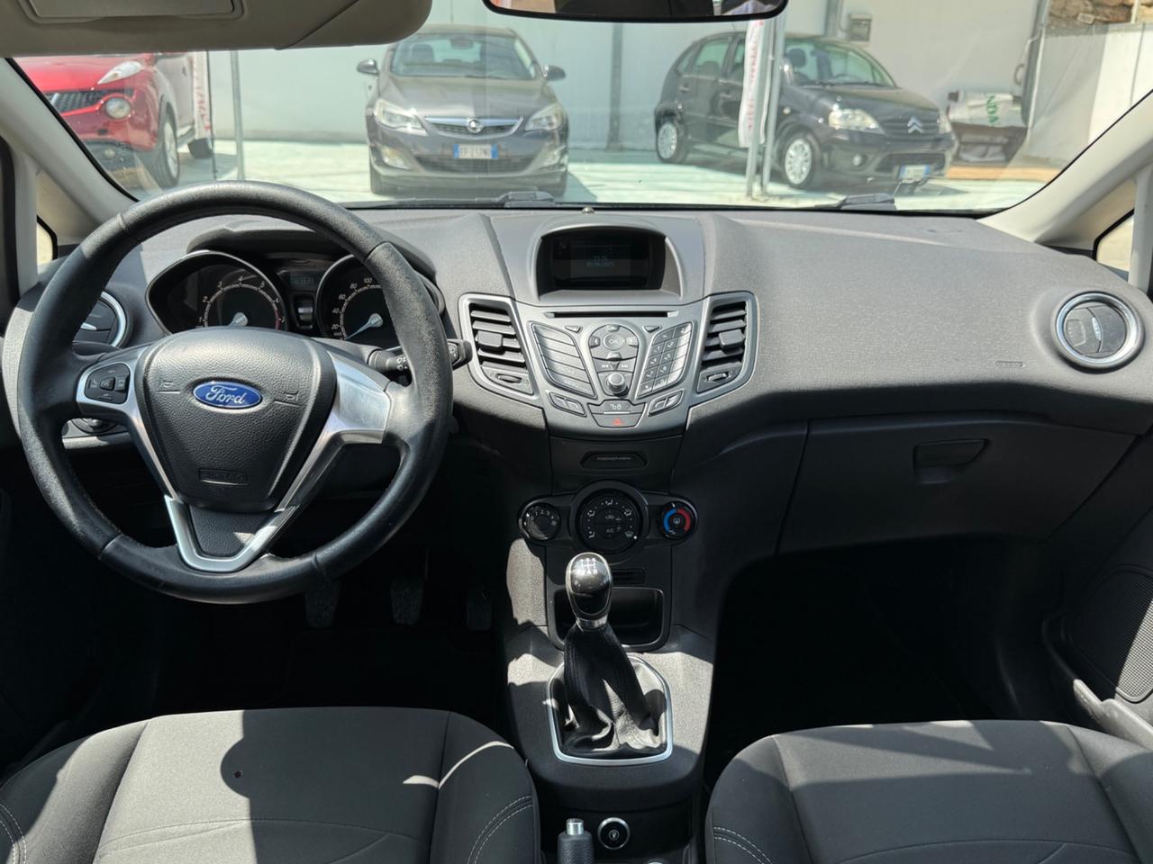 Ford Fiesta 1.4 5p. Bz.- GPL Titanium