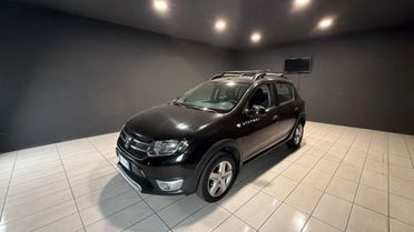 DACIA SANDERO DEL 2016 EURO 6B CAMBIO AUTOMATICO