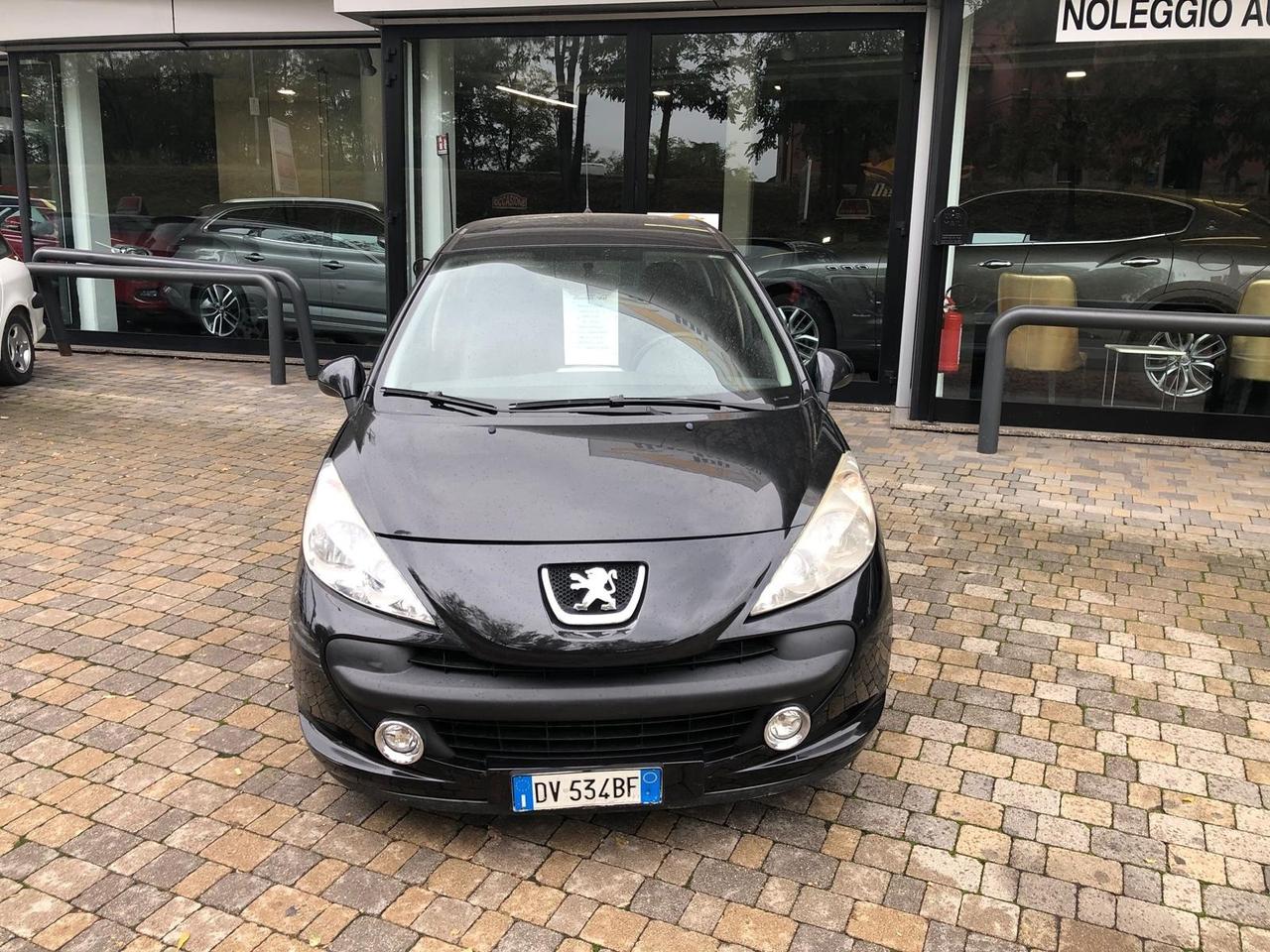 Peugeot 207 1.4 8V 75CV 5p. Energie Sport ECO GPL