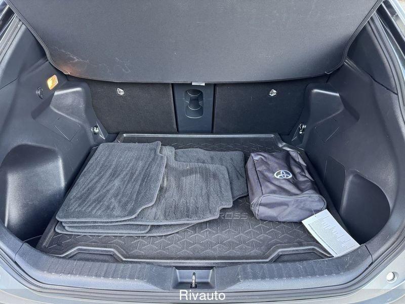 Toyota Yaris Cross Yaris Cross 1.5 Hybrid 5p. E-CVT AWD-i Adventure