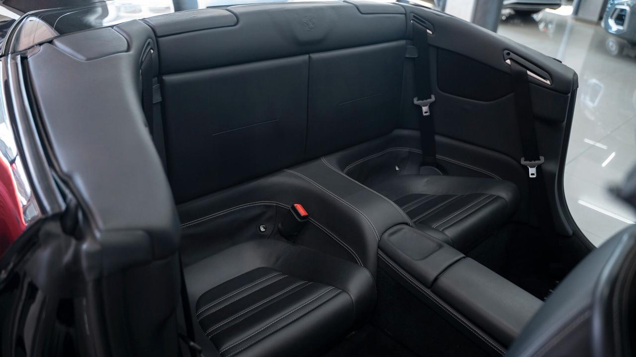 Ferrari California 4.3 DCT CABRIO CARBOCERAMIC 20" *SERVICE FERRARI*