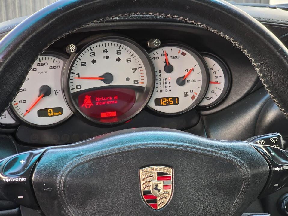 Porsche 911 Carrera 4S cat Coupé