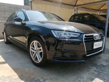 Audi A4 Avant 30 TDI S tronic line edition