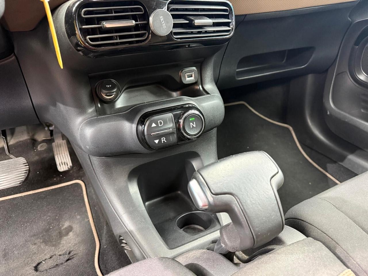 Citroen C4 Cactus BlueHDi 100 Shine (730) AUTOCARRO