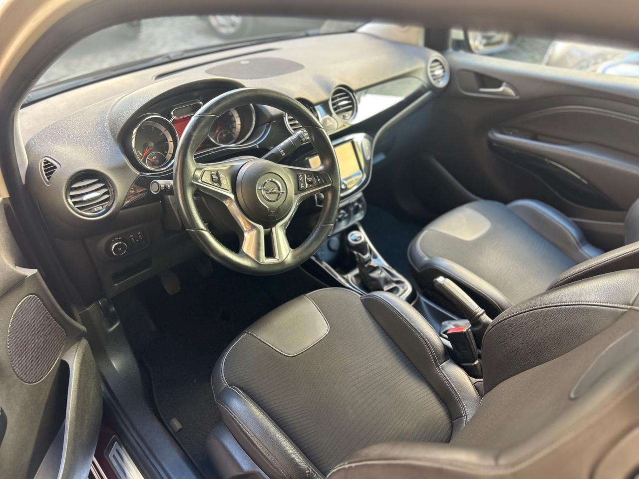 Opel Adam 1.4 87 CV GPL Tech White/Black Link