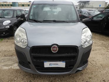 FIAT Doblo II 2015 - Doblo 1.4 tjt 16v natural power Easy 120cv