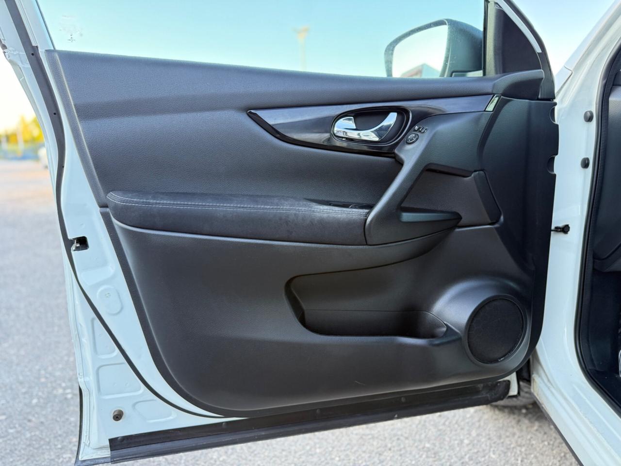 Nissan Qashqai 1.5 dCi Tekna NEOPATENTATI