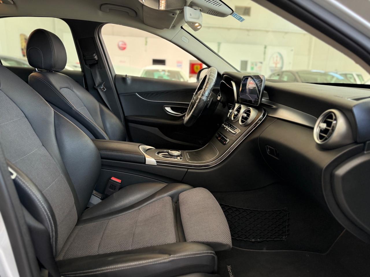 Mercedes-benz C 200 d Auto Premium