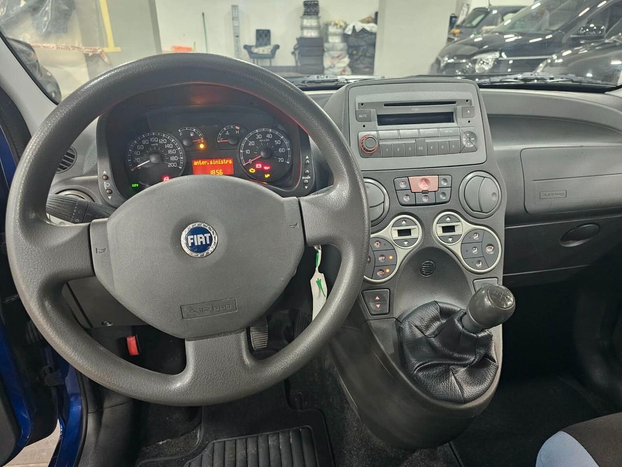 NUOVA FIAT PANDA EMOTION PLUS 1.2 BENZ 60CV - AUTO COME NUOVA.