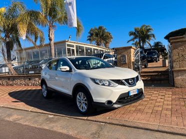 Nissan Qashqai 1.6 dCi X-Tronic 2WD N-CONNECT