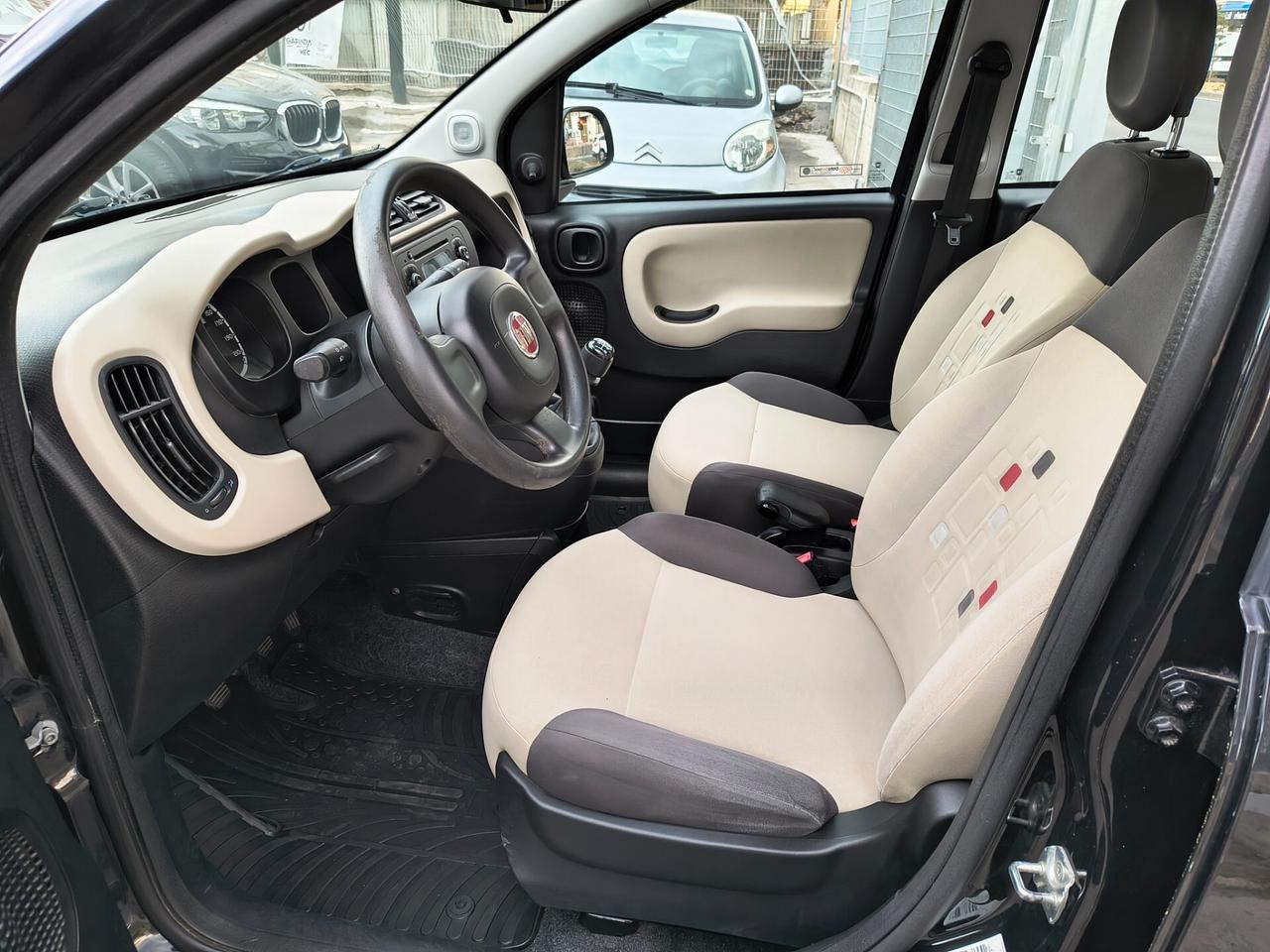 FIAT PANDA BENZINA-METANO UNICOPROPRIETARIO 2014