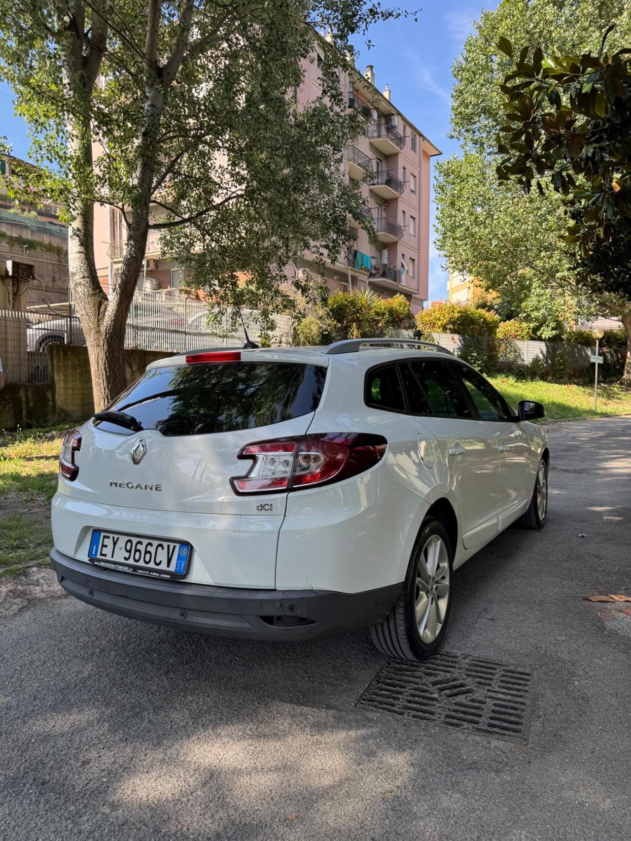 Renault Megane Mégane 1.5 dCi 110CV EDC SporTour Wave