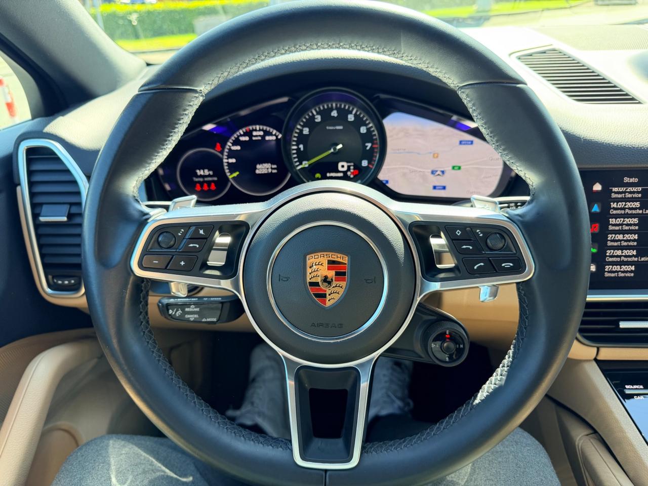 Porsche Cayenne Coupé 3.0 V6 E-Hybrid Platinum Edition