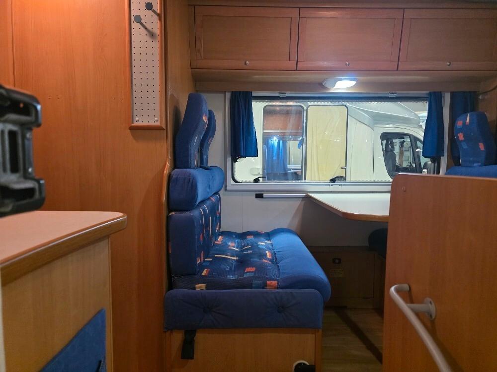 CAMPER CI ELLIOT GARAGE P
