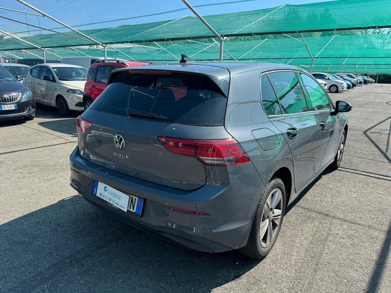VOLKSWAGEN Golf VIII 2020 - Golf 2.0 tdi scr Life 150cv dsg