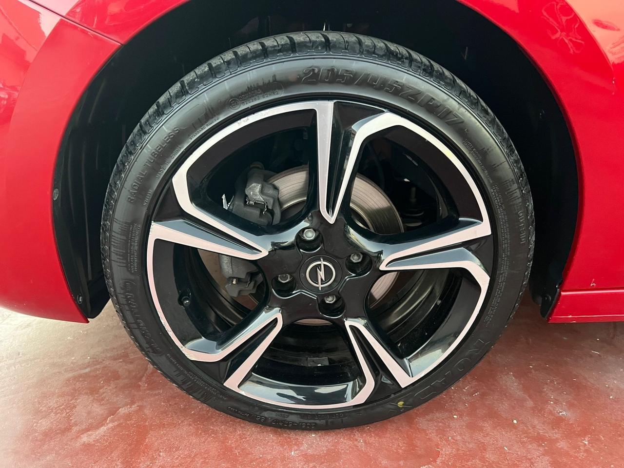 Opel Corsa 1.2 GPL Elegance