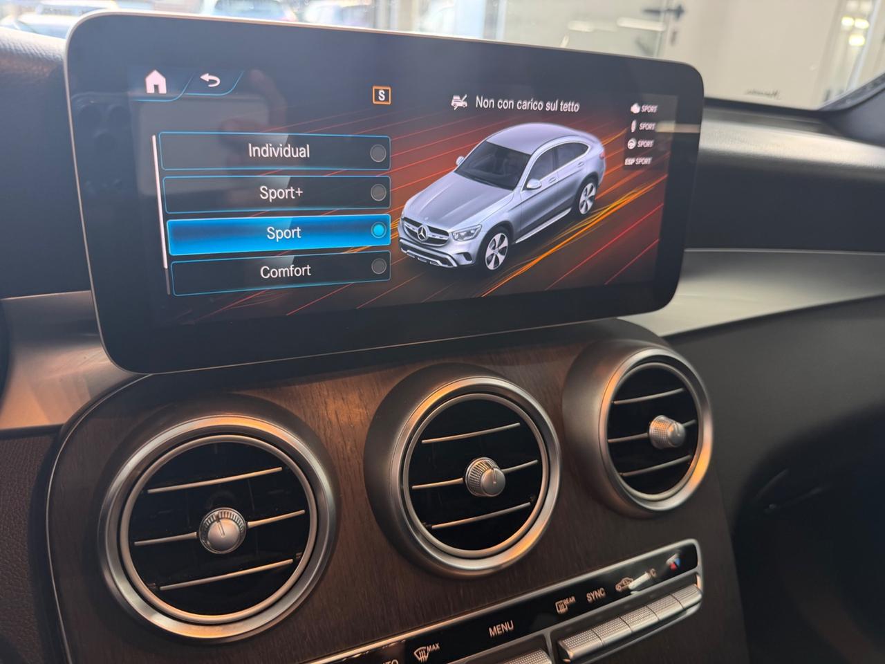 Mercedes GLC 300 d 4Matic Premium AMG FINANZIABILE