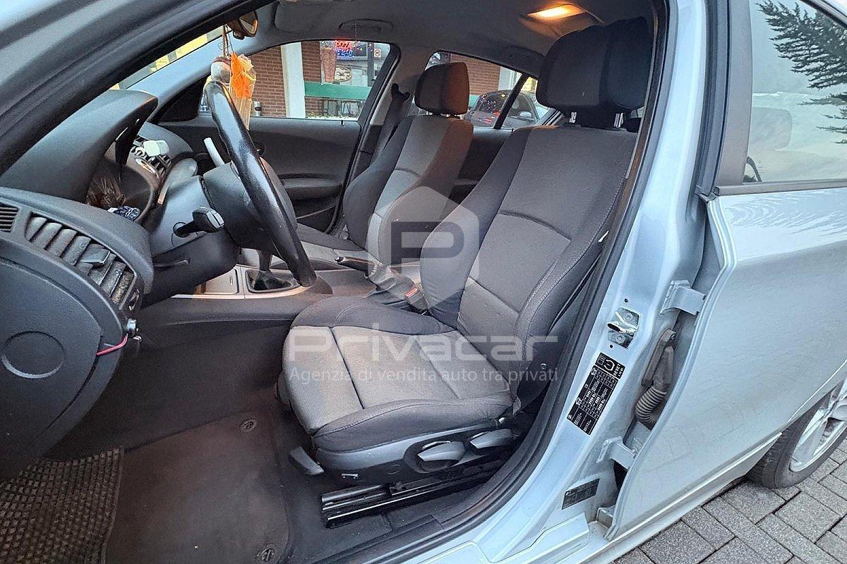 BMW 118i cat 5 porte Eletta