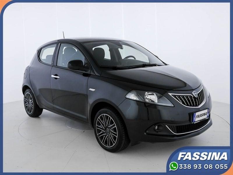 Lancia Ypsilon 1.0 FireFly 5 porte S&S Hybrid Gold