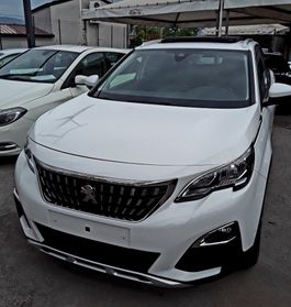 PEUGEOT 3008 1,5 HDI ALLURE TETTO PANORAMICO