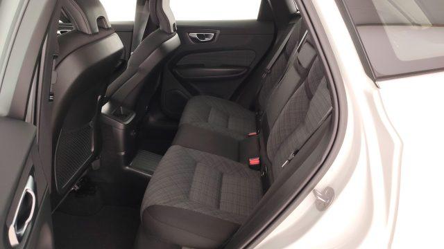 VOLVO XC60 T6 Recharge Plug-in Hybrid AWD automatico Core