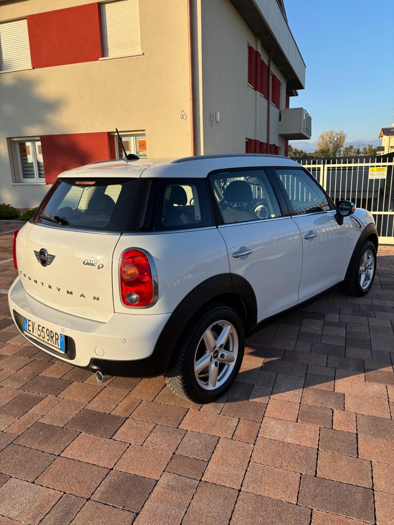 Mini Cooper D Countryman 1.6