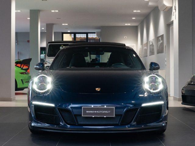 PORSCHE 911 Coupe 3.0 Carrera 4 GTS