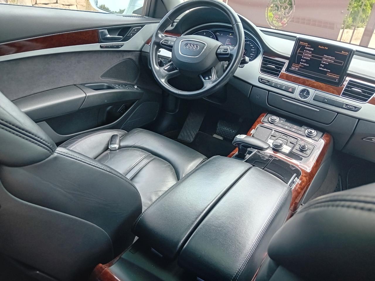 Audi A8 4.2 V8 TDI quattro