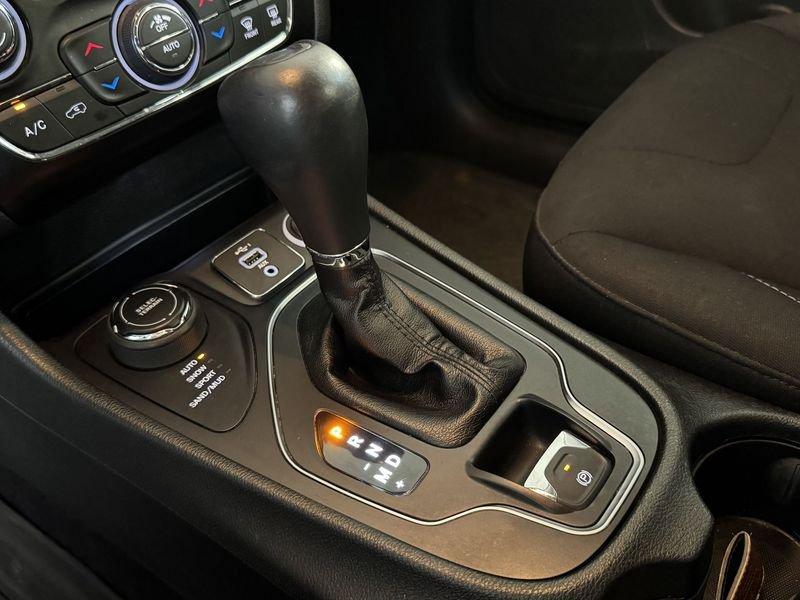 Jeep Cherokee Cherokee 2.2 Mjt Longitude