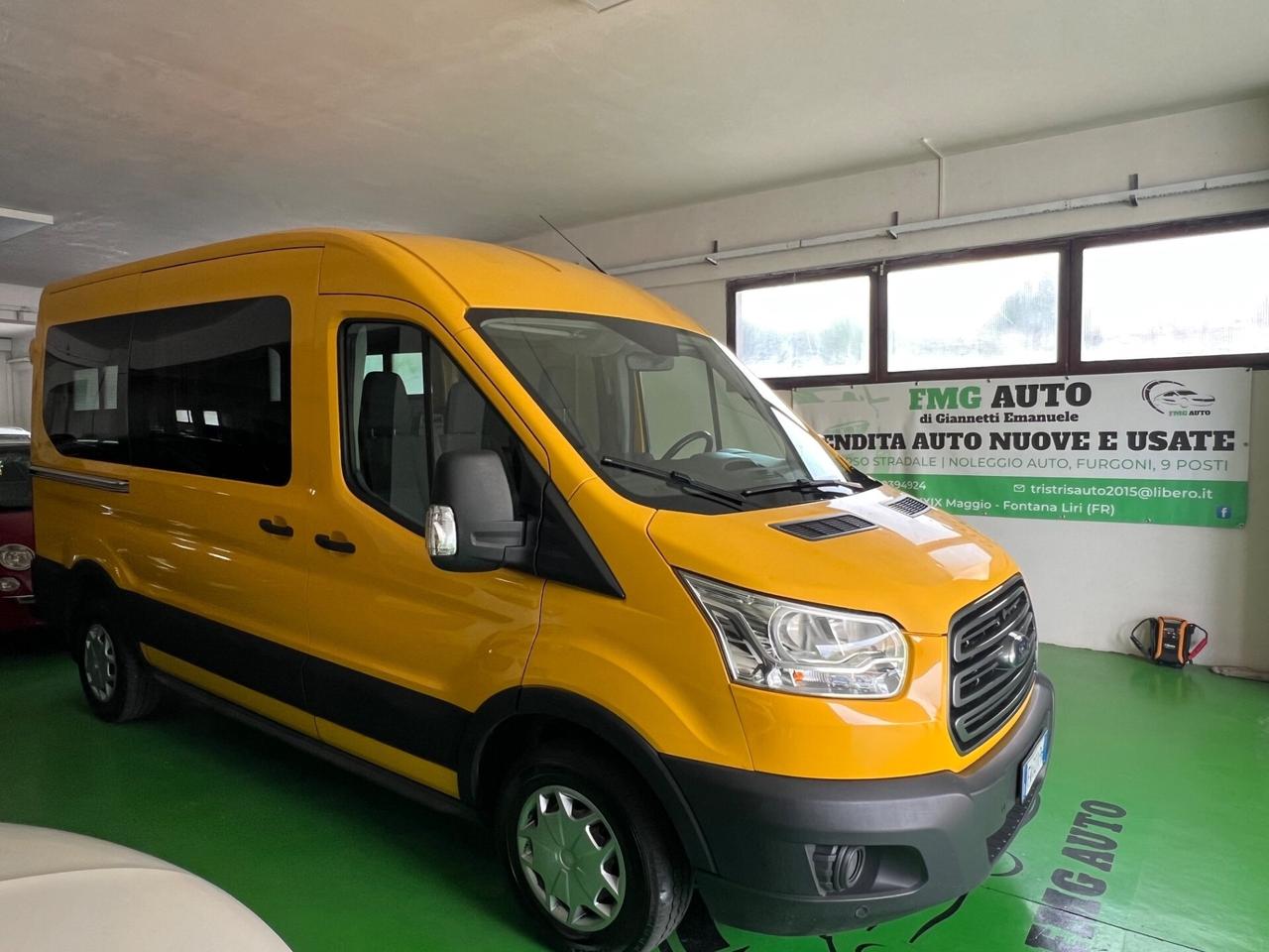 Ford Custom 9 posti