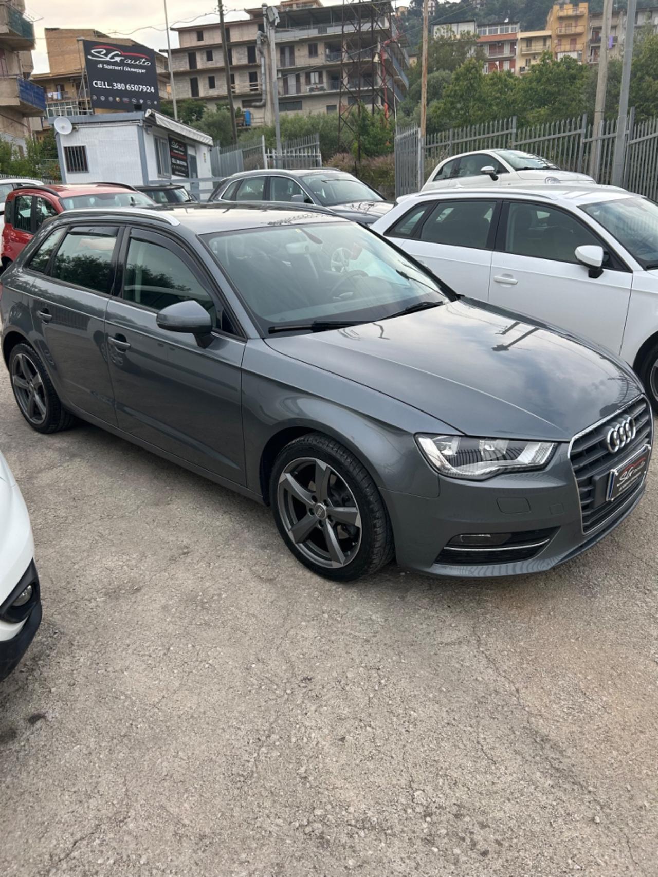 Audi A3 SPB 1.6 TDI clean diesel S tronic Business