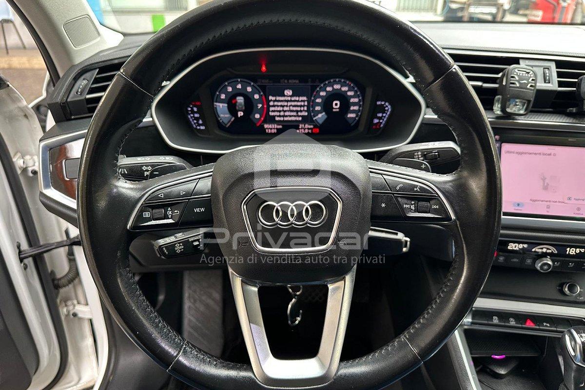 AUDI Q3 35 TFSI S tronic Business Advanced