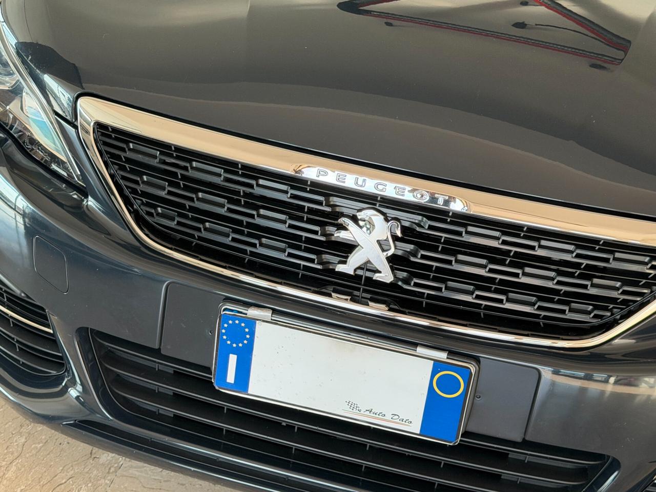Peugeot 308 1.5 BLUEHDI 130 cv. 5 porte ACTIVE
