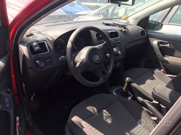 Volkswagen Polo 1.4 5p