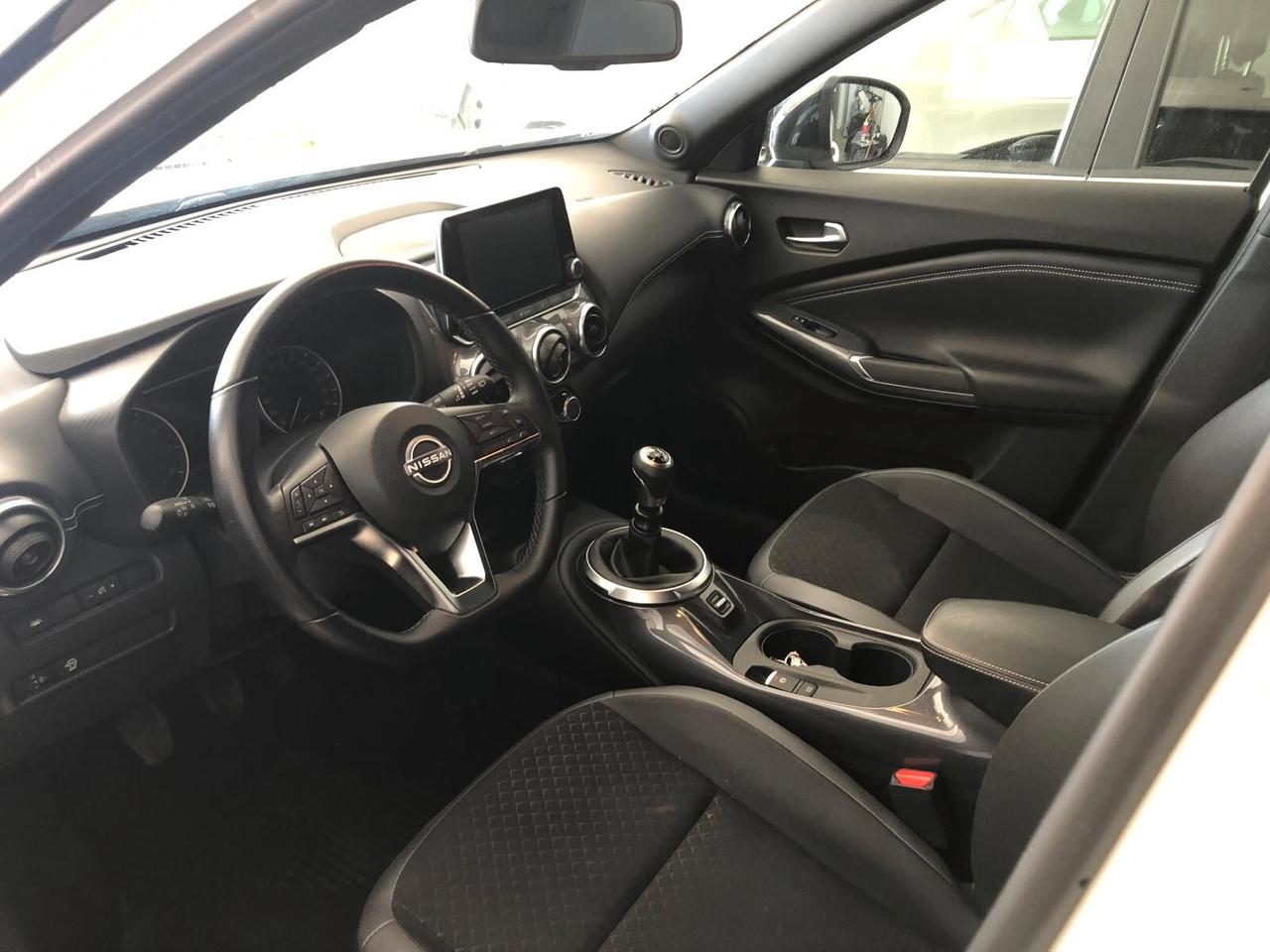 Nissan Juke 1.0 DIG-T 114 CV N-Connecta
