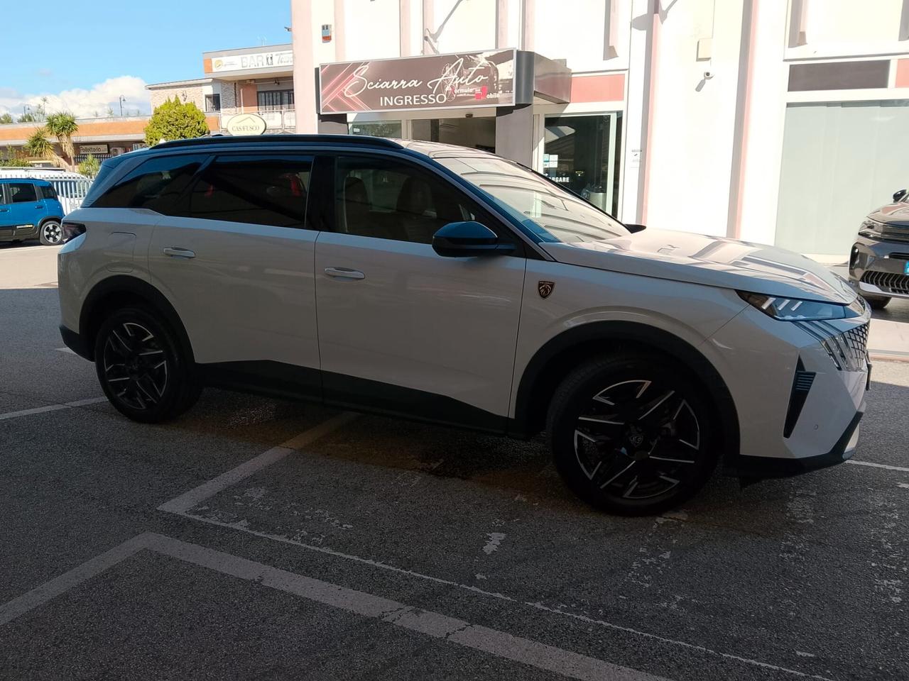 Peugeot 5008 Hybrid 145 e-DCS6 GT