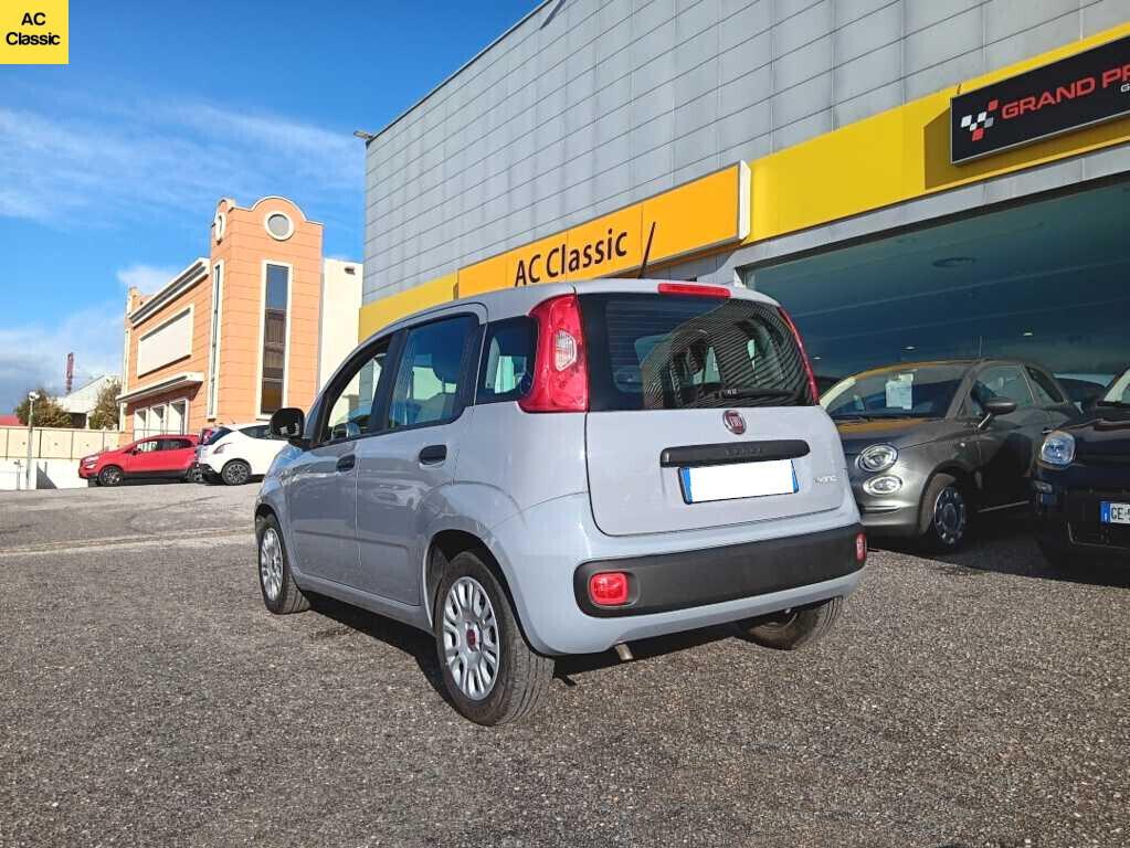 Fiat Panda Hybrid 1.0 (70 cv)