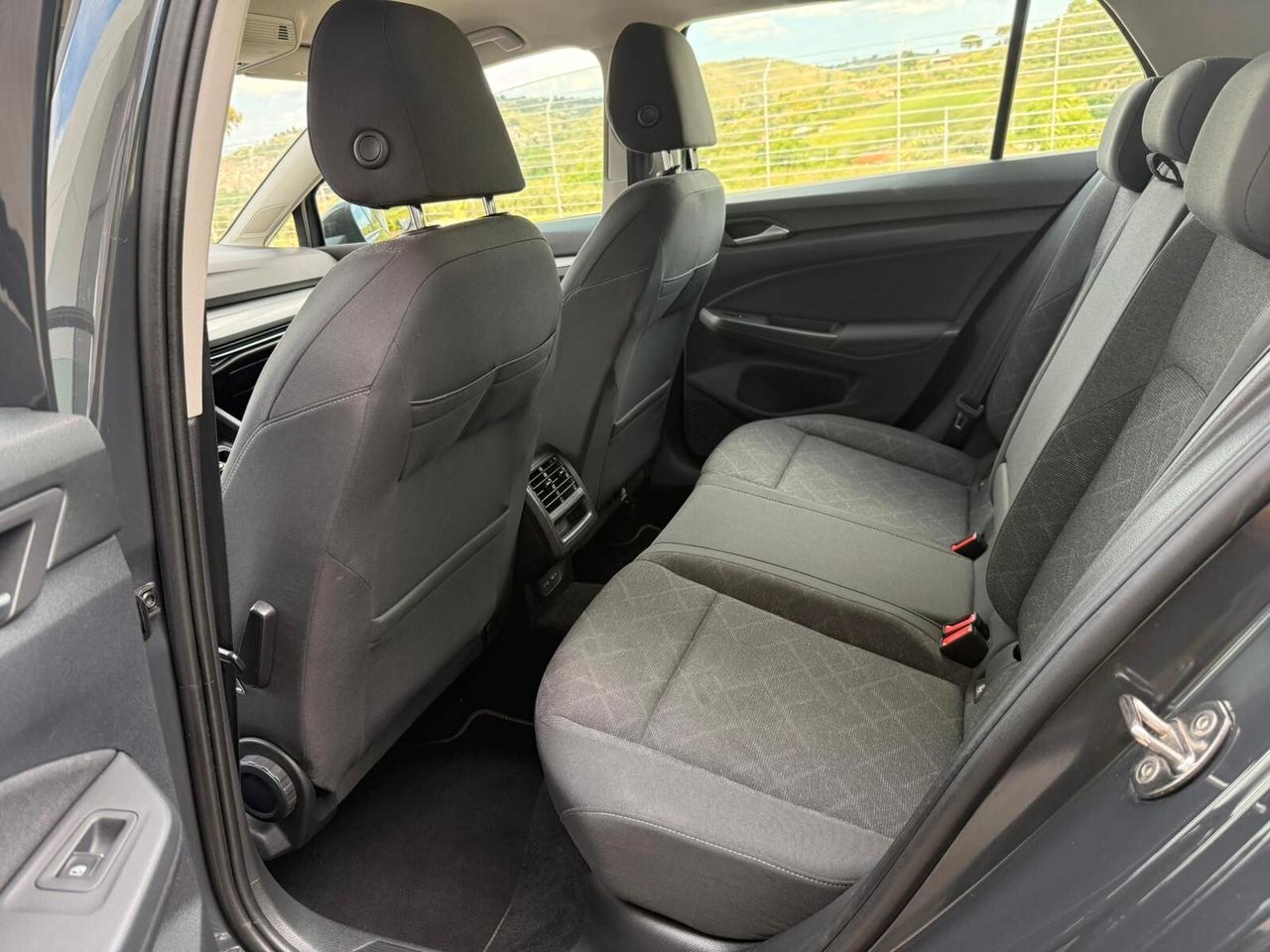 Volkswagen Golf 2.0 TDI DSG SCR Life