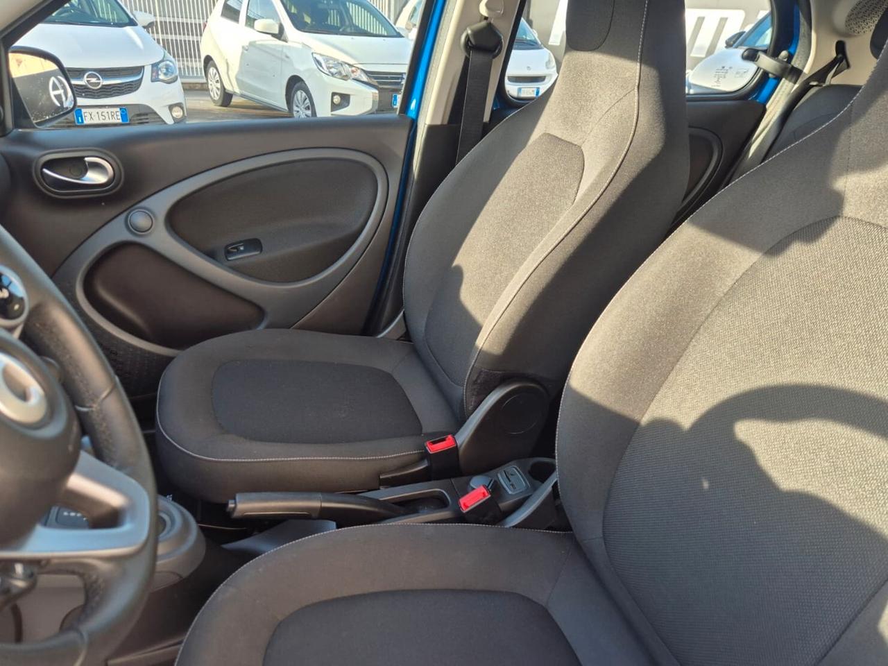 Smart ForFour Passion 1.0 70CV Twinamic