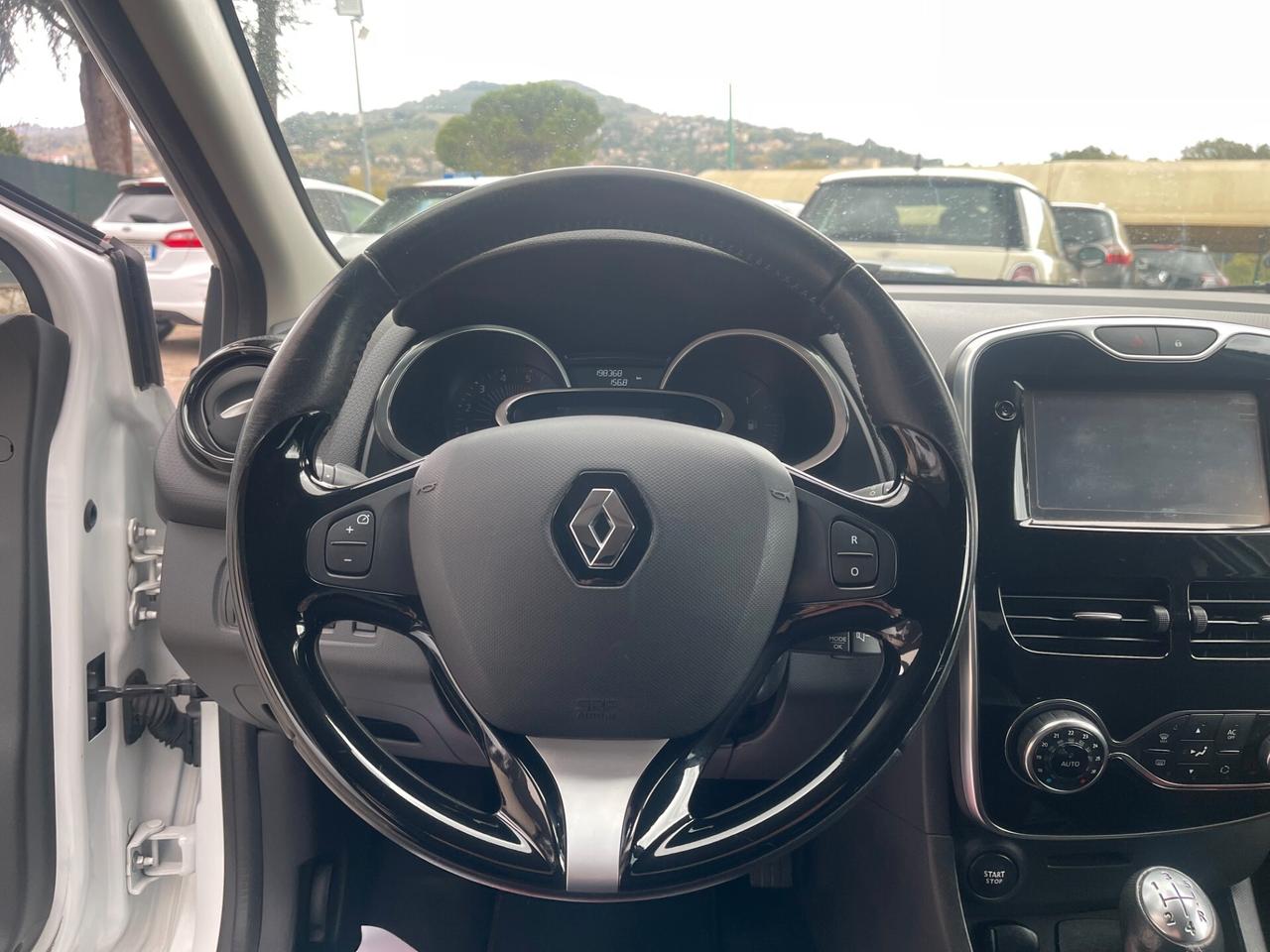 Renault Clio 1.5 dCi 8V 75CV 5 porte Costume National NEO PATENTATI