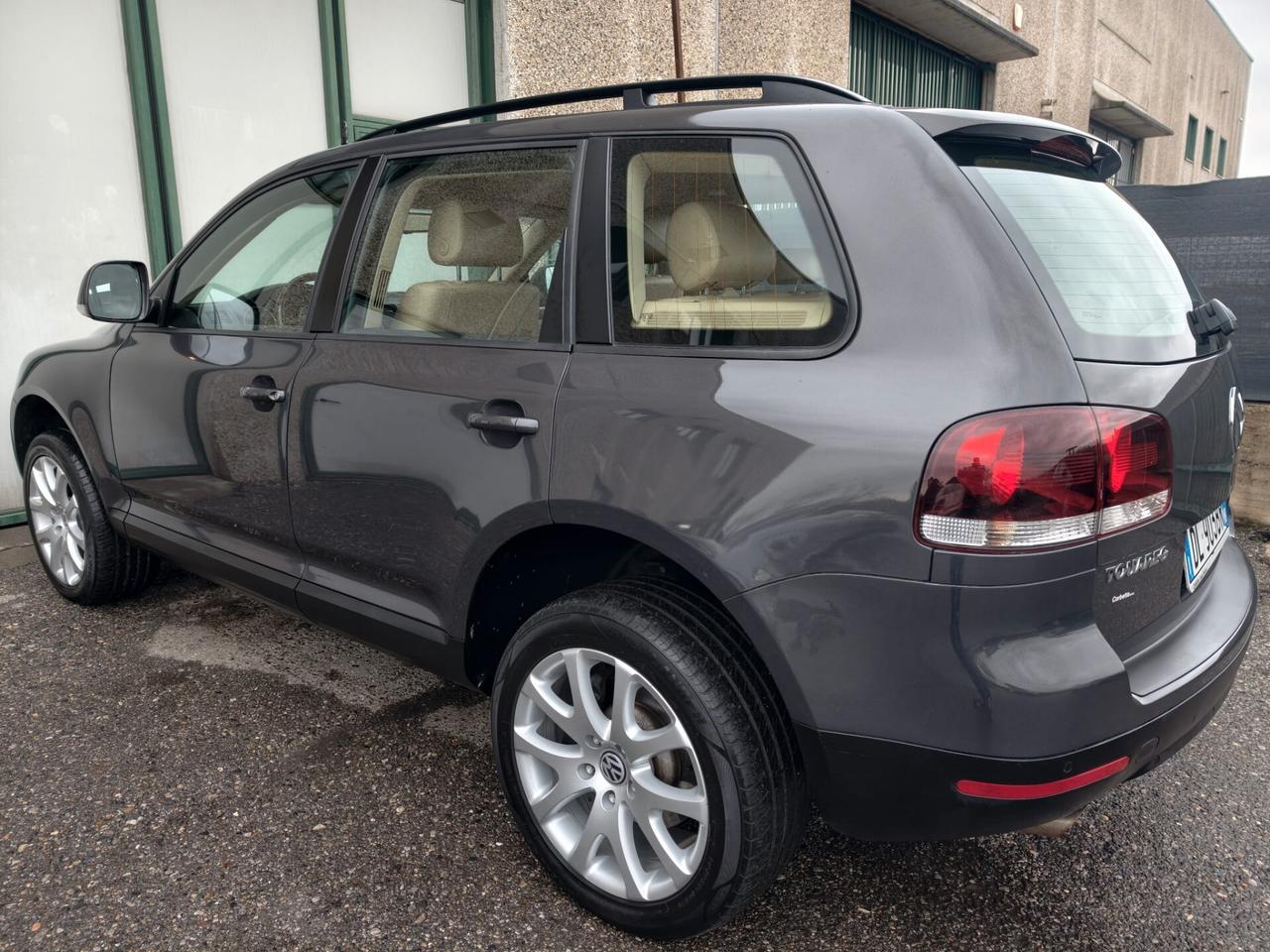 Volkswagen Touareg 3.0 TDI UNIPRO PERFETTO 2007