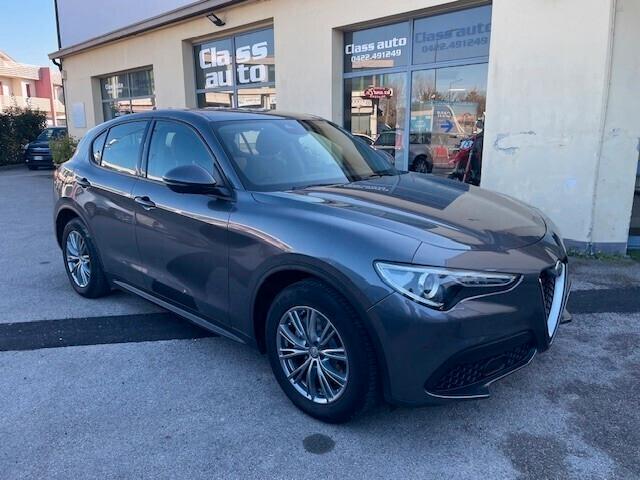 Alfa Romeo Stelvio 2.2 Turbodiesel 160 CV AT8 RWD Business