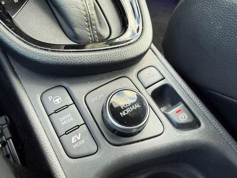 Toyota Yaris Cross 1.5H (116 CV) E-CVT Adventure awd-i